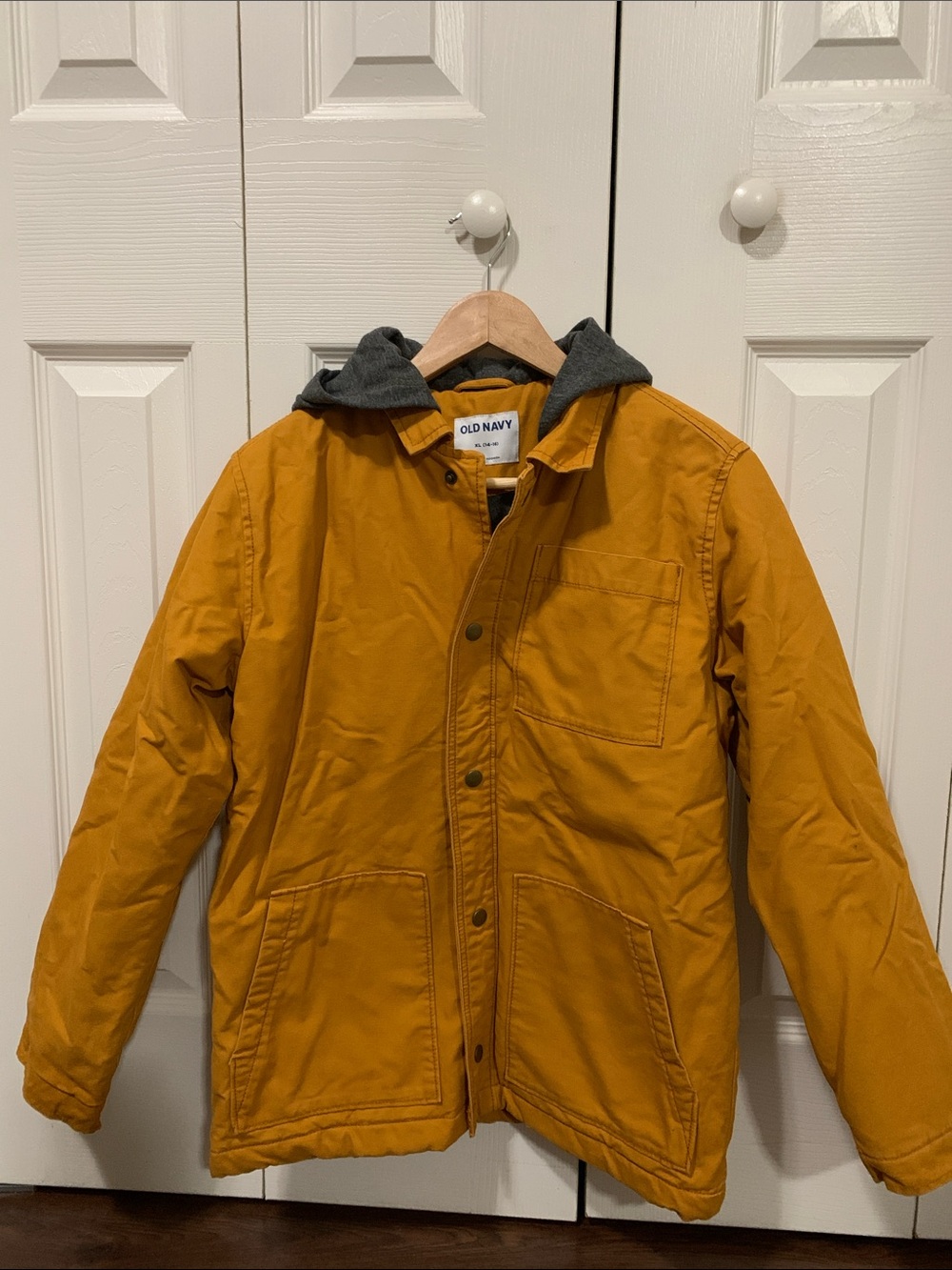 Old Navy jersey lined canvas barn coat for Kids. Size XL 14/16.